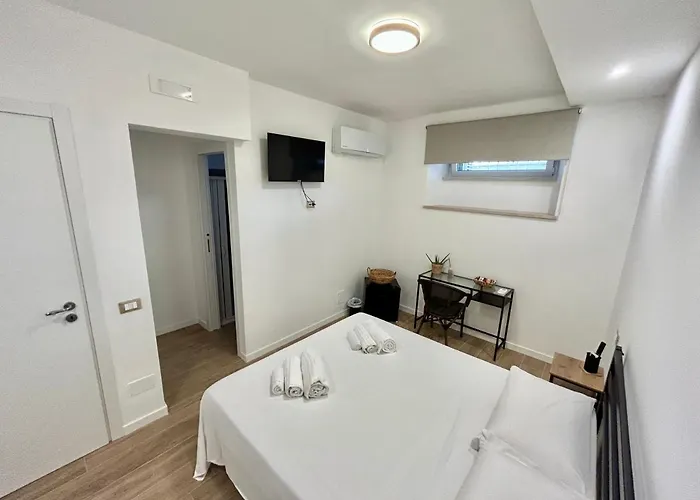 Nocleg ze śniadaniem Sul Mare - Un Letto Ideale 3*